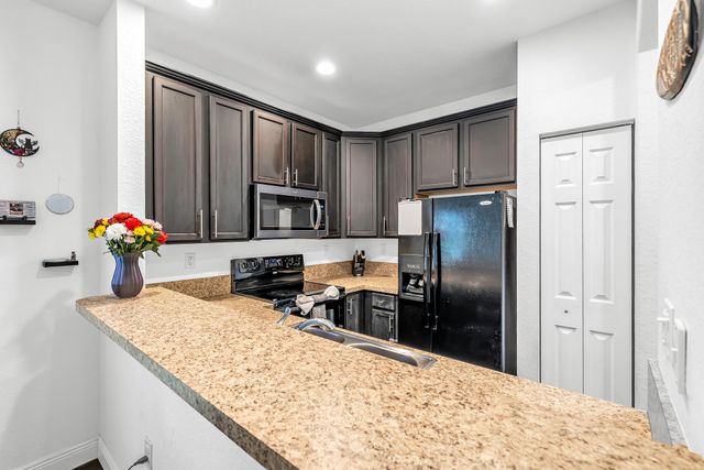 364 Lake Monterey Circle, Boynton Beach, FL 33426
