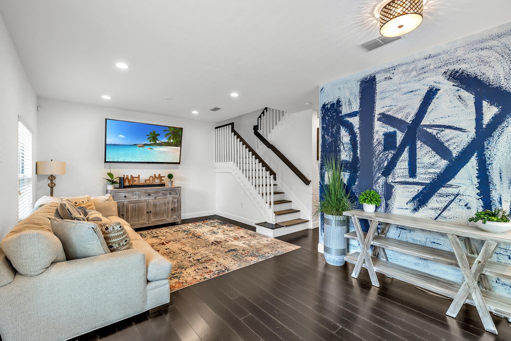 364 Lake Monterey Circle, Boynton Beach, FL 33426