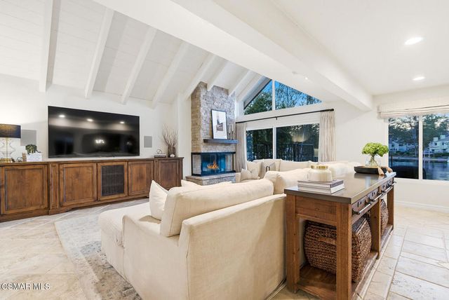 1283 Westwind Circle, Westlake Village, CA 91361
