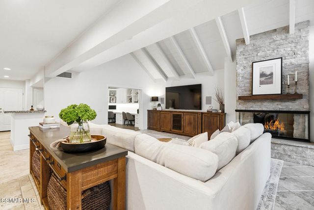 1283 Westwind Circle, Westlake Village, CA 91361