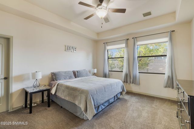 992 Flora Vista Drive, Las Cruces, NM 88007