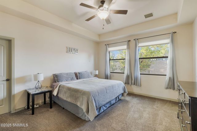 992 Flora Vista Drive, Las Cruces, NM 88007