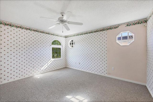 500 VENEZIA PARKWAY, Venice, FL 34285