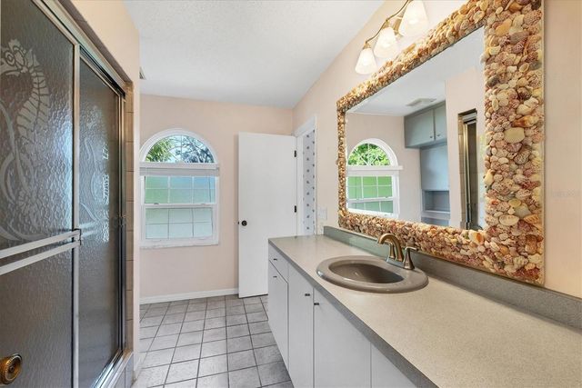 500 VENEZIA PARKWAY, Venice, FL 34285