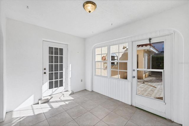 500 VENEZIA PARKWAY, Venice, FL 34285