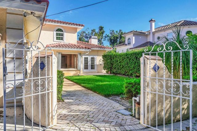 500 VENEZIA PARKWAY, Venice, FL 34285