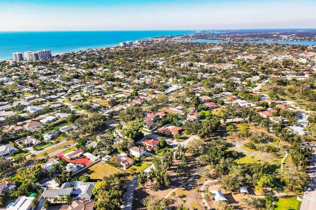 500 VENEZIA PARKWAY, Venice, FL 34285