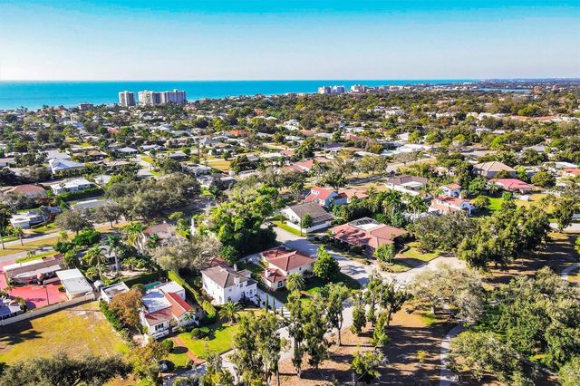 500 VENEZIA PARKWAY, Venice, FL 34285