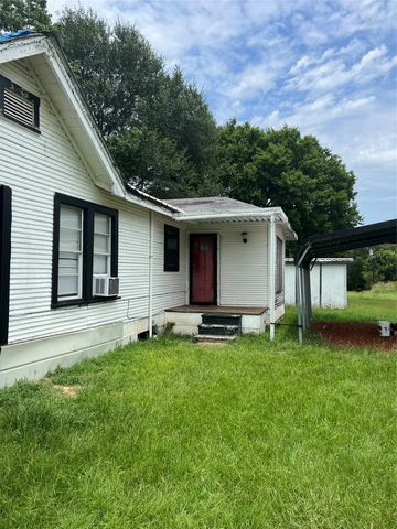 3061 co Road 4210, Athens, TX 75752