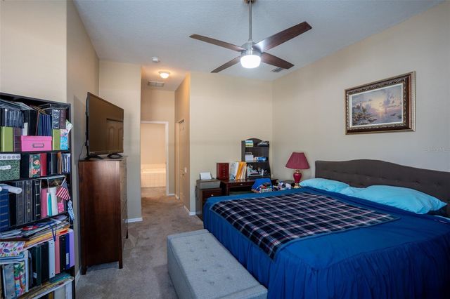624 N LAKE BOULEVARD, Tarpon Springs, FL 34689