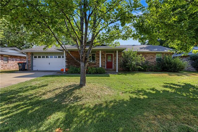 1405 Clayton Street, Springdale, AR 72762