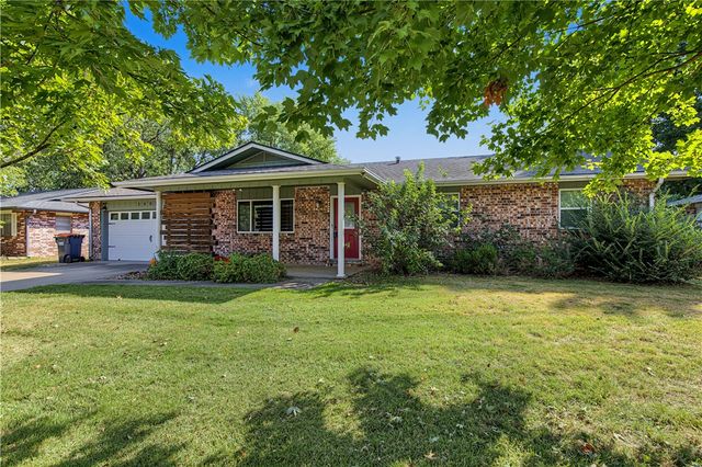 1405 Clayton Street, Springdale, AR 72762