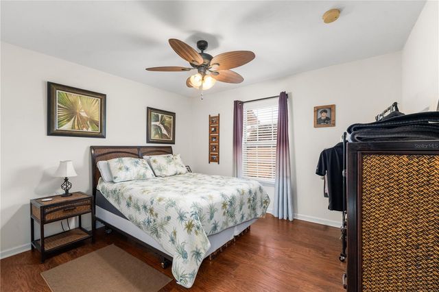 25338 SW 21ST PLACE, Newberry, FL 32669