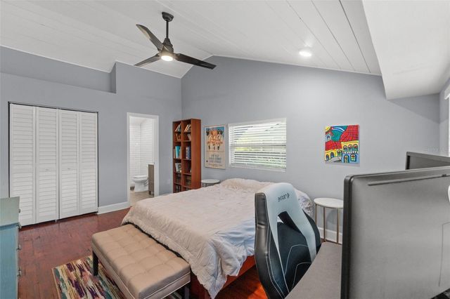 1502 E PARK CIRCLE, Tampa, FL 33610