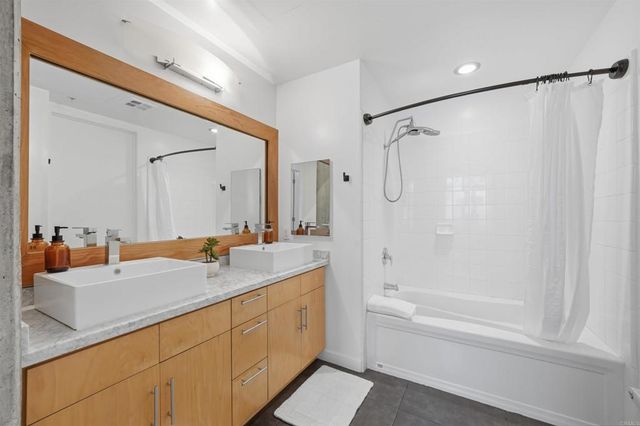 1050 Island Avenue 525, San Diego, CA 92101