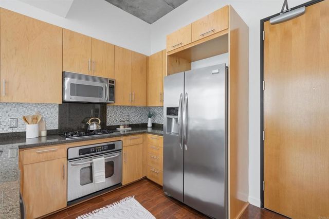 1050 Island Avenue 525, San Diego, CA 92101