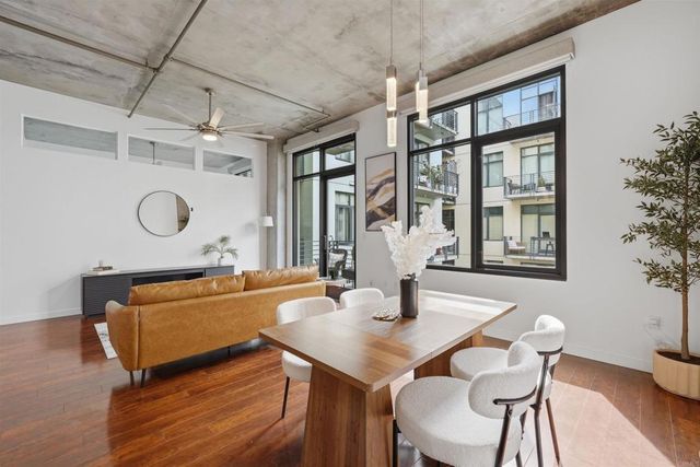 1050 Island Avenue 525, San Diego, CA 92101