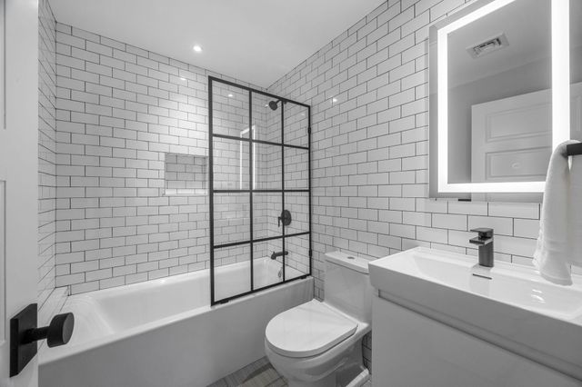 404 Commercial Street UNIT 1, Provincetown, MA 02657