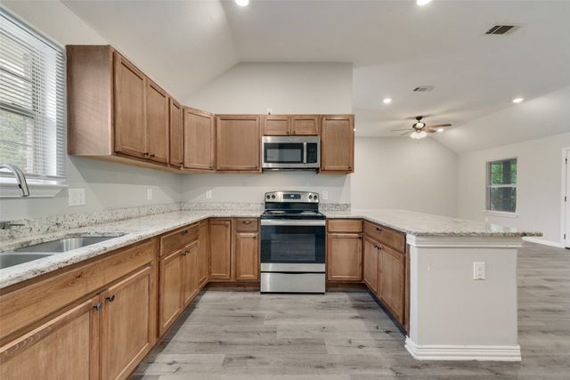 1708 Wright Street, Greenville, TX 75401