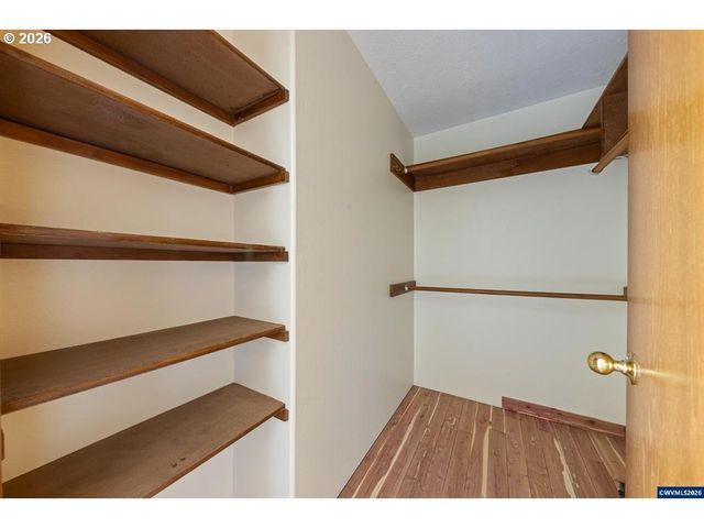 875 JEV Ct, Salem, OR 97304