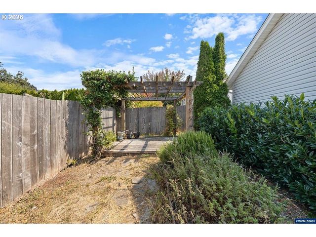 875 JEV Ct, Salem, OR 97304
