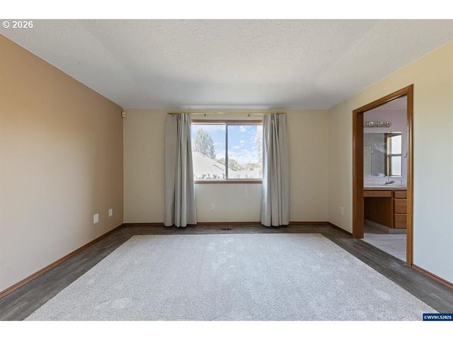875 JEV Ct, Salem, OR 97304