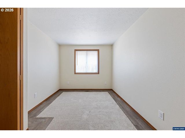 875 JEV Ct, Salem, OR 97304