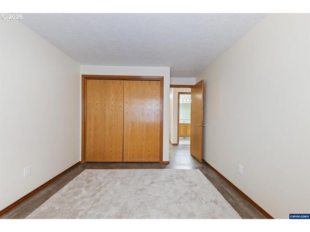 875 JEV Ct, Salem, OR 97304