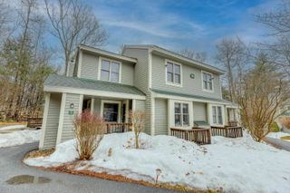 16 Hillside Cir # 2, Lincoln, NH 03251