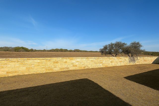 420 Basket Grass RD, San Marcos, TX 78666