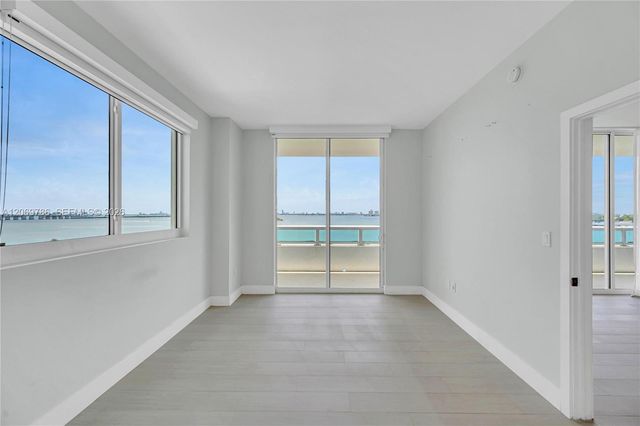 1800 N Bayshore Drive 809, Miami, FL 33132