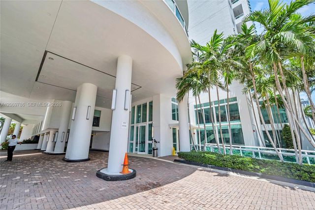 1800 N Bayshore Drive 809, Miami, FL 33132