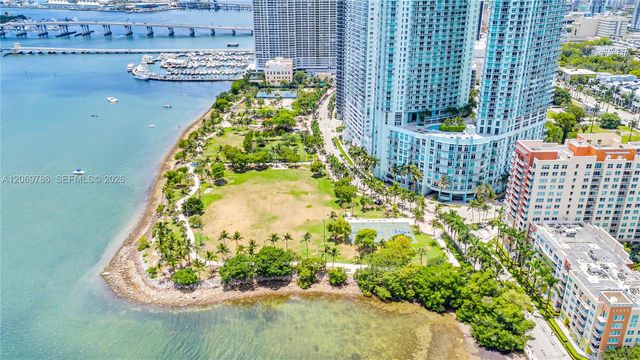 1800 N Bayshore Drive 809, Miami, FL 33132