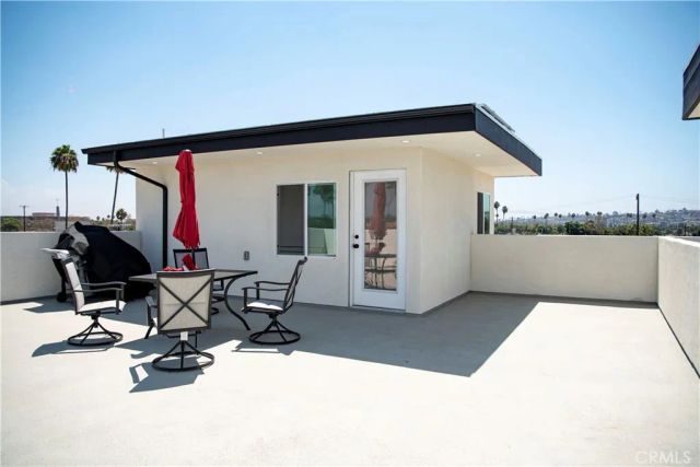3046 west Boulevard, Los Angeles, CA 90016
