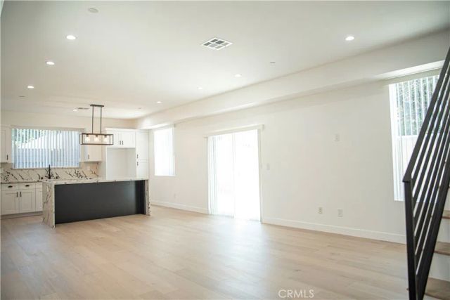 3046 west Boulevard, Los Angeles, CA 90016