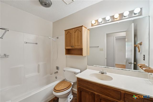 2119 Lazy Ridge Drive, Killeen, TX 76543