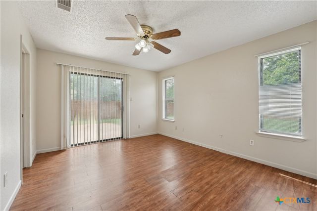 2119 Lazy Ridge Drive, Killeen, TX 76543