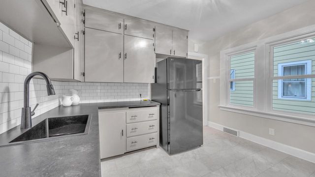 1415 Lenz COURT, Sheboygan, WI 53083