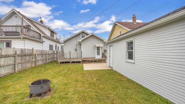 1415 Lenz COURT, Sheboygan, WI 53083