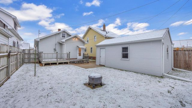 1415 Lenz COURT, Sheboygan, WI 53083