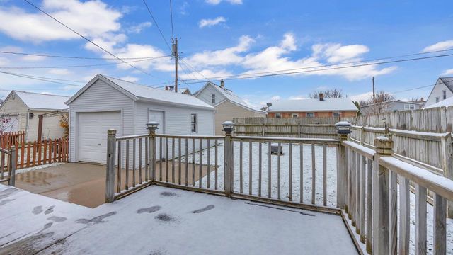 1415 Lenz COURT, Sheboygan, WI 53083