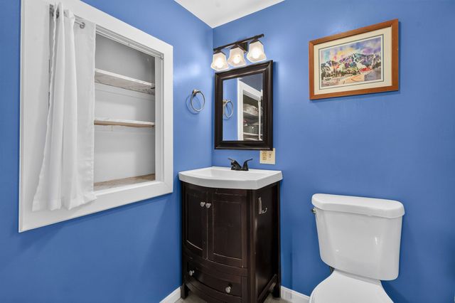 205 Coolidge Drive, Portsmouth, NH 03801