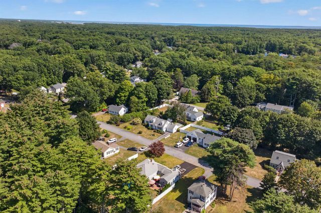 205 Coolidge Drive, Portsmouth, NH 03801
