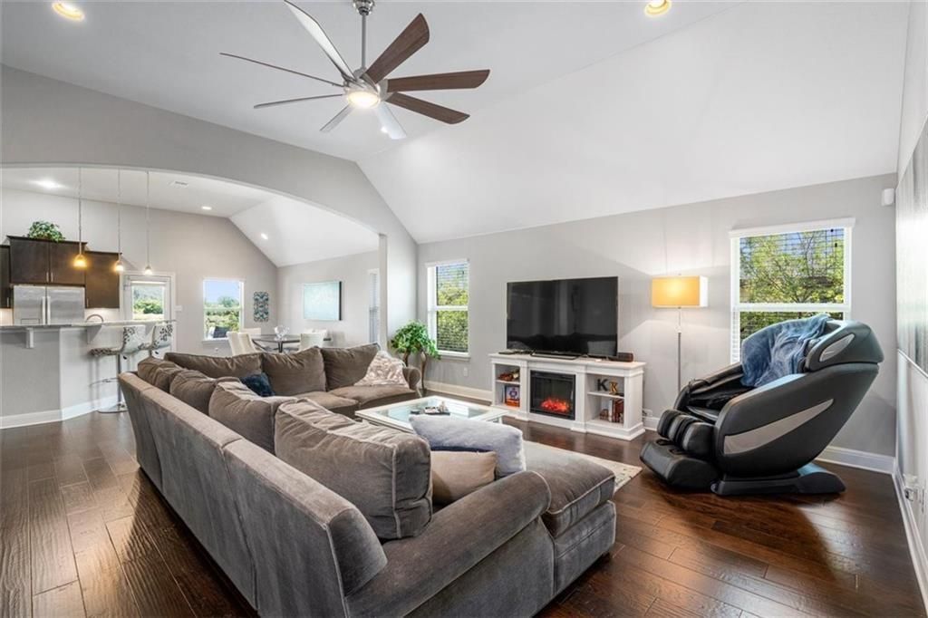1805 Morts PL, Manchaca, TX 78652