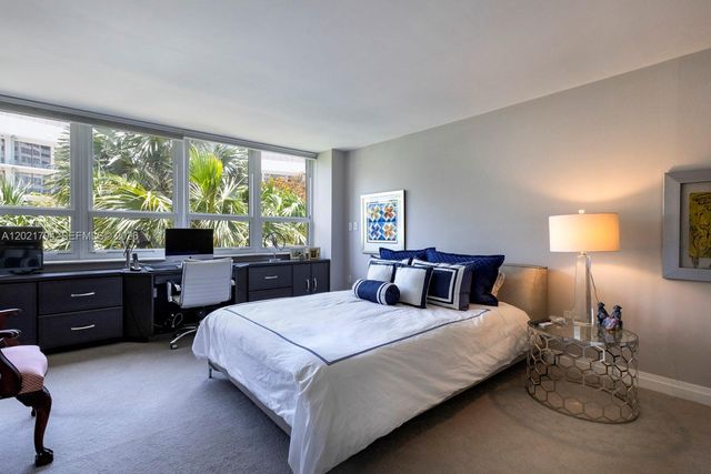 3 Grove Isle Dr C307, Miami, FL 33133