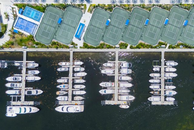 3 Grove Isle Dr C307, Miami, FL 33133