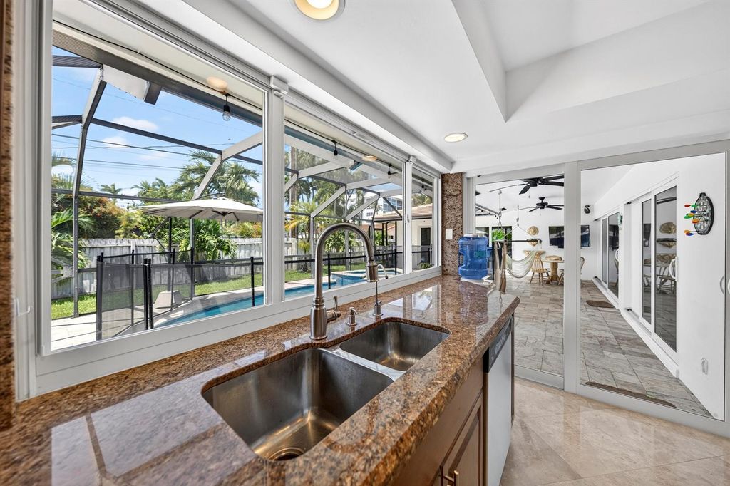 Image 18 of property listing at 3011 NE 47th Street, Fort Lauderdale, FL 33308