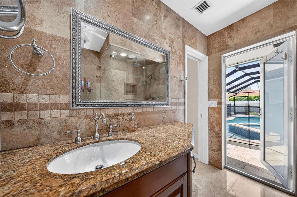 Image 23 of property listing at 3011 NE 47th Street, Fort Lauderdale, FL 33308