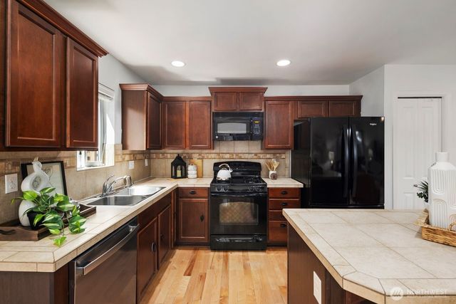 14019 4th Place W, Everett, WA 98208