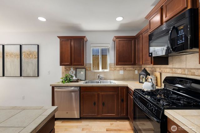 14019 4th Place W, Everett, WA 98208